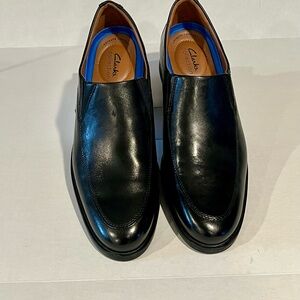 Clarks Men's Black Leather Slip-On Shoes size 13